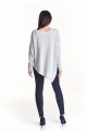 Asymetryczny sweter oversize