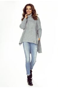 Sweter z golfem i długim tyłem  (U)