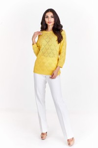 Ażurowy sweter z rękawami 3/4