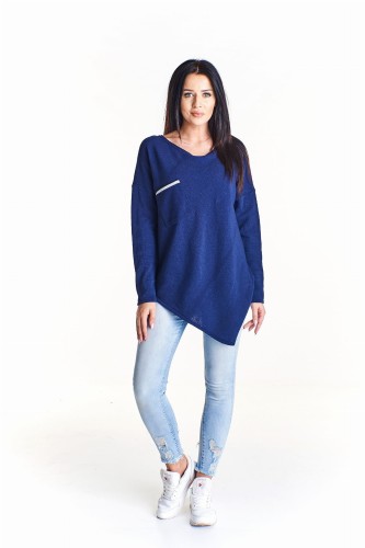 Asymetryczny sweter oversize