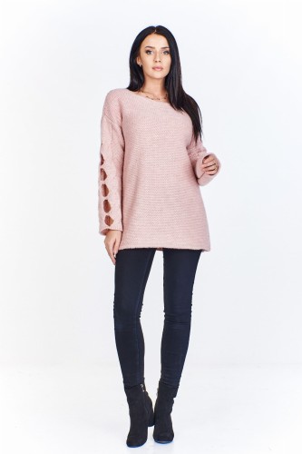 Oversiz'owy sweter z pęknieciami na rękawach  (U)