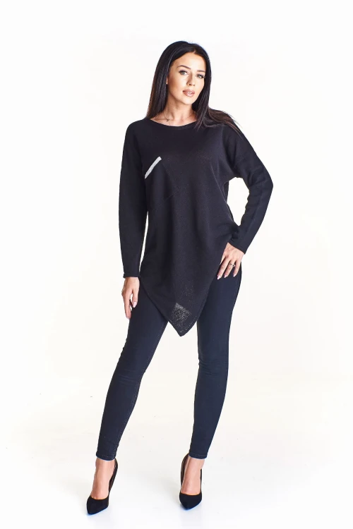 Asymetryczny sweter oversize